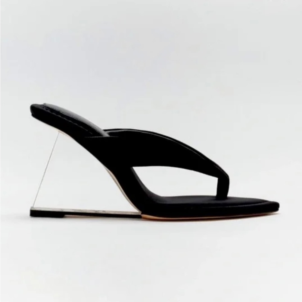 GOOD AMERICAN NEW CINDER F*CKING -RELLA  THONG WEDGE - Picture 2 of 16